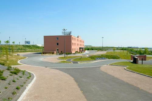 Best Hotel Reims Croix Blandin