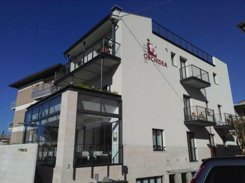 Hotel Garn� Orchidea