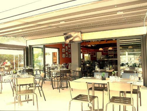 Hotel Camping La Pin�de