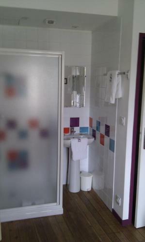 Select Hotel
