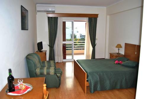 Hostal Alojamento Das Caldas