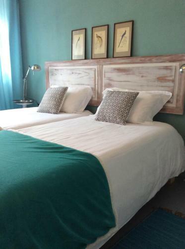 Marina Lounge Hostel