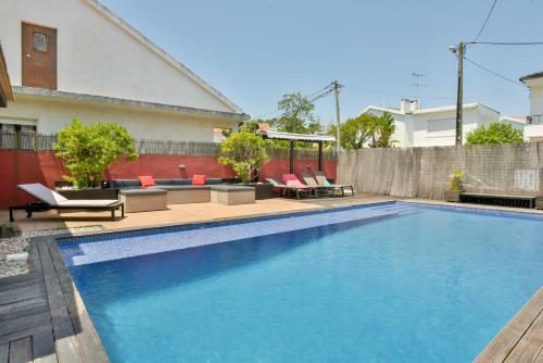 Aroeira Pool House