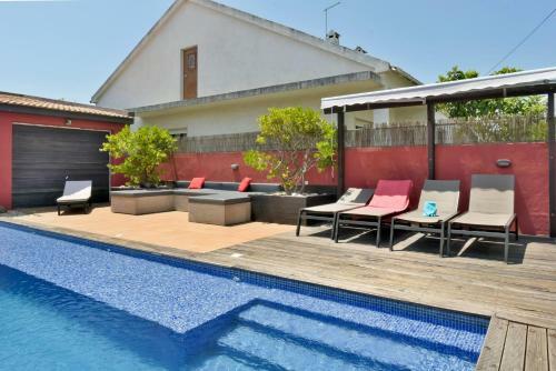 Aroeira Pool House