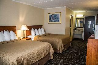 Hotel Baymont By Wyndham Youngstown