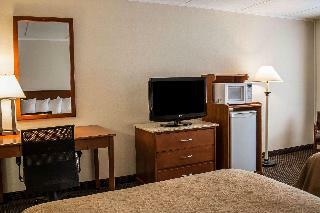 Hotel Baymont By Wyndham Youngstown