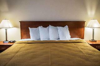 Hotel Baymont By Wyndham Youngstown