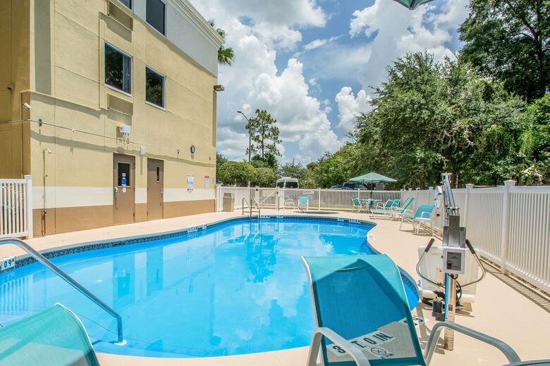 Hotel Comfort Inn Deland