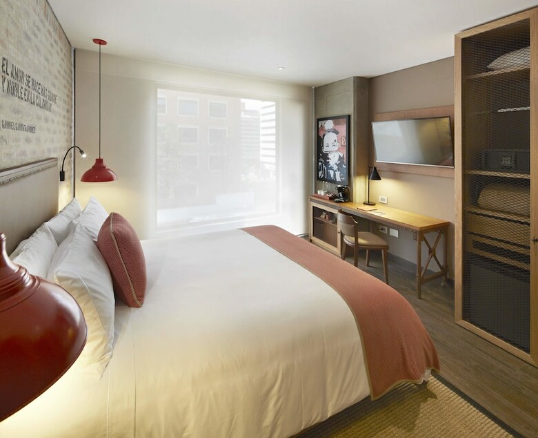 The Artisan D.c. Hotel, Autograph Collection