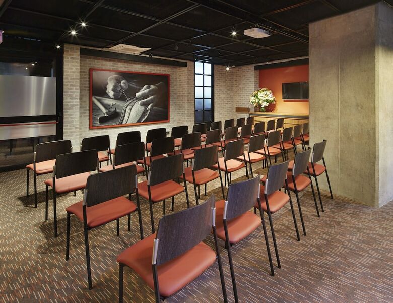 The Artisan D.c. Hotel, Autograph Collection