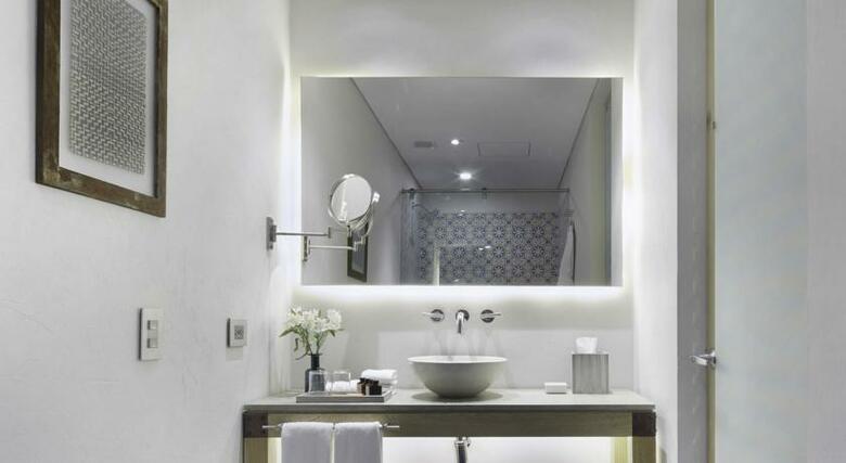The Artisan D.c. Hotel, Autograph Collection