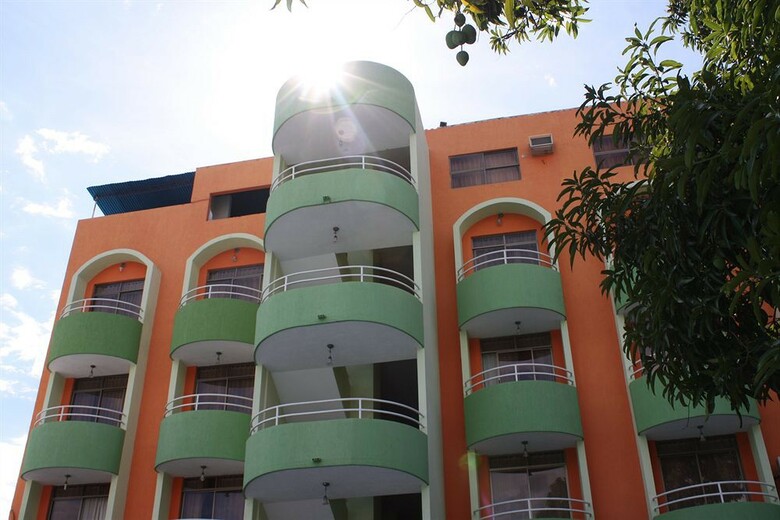 Hotel Diamante Internacional