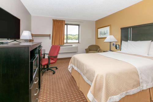 Motel Days Inn Hornell