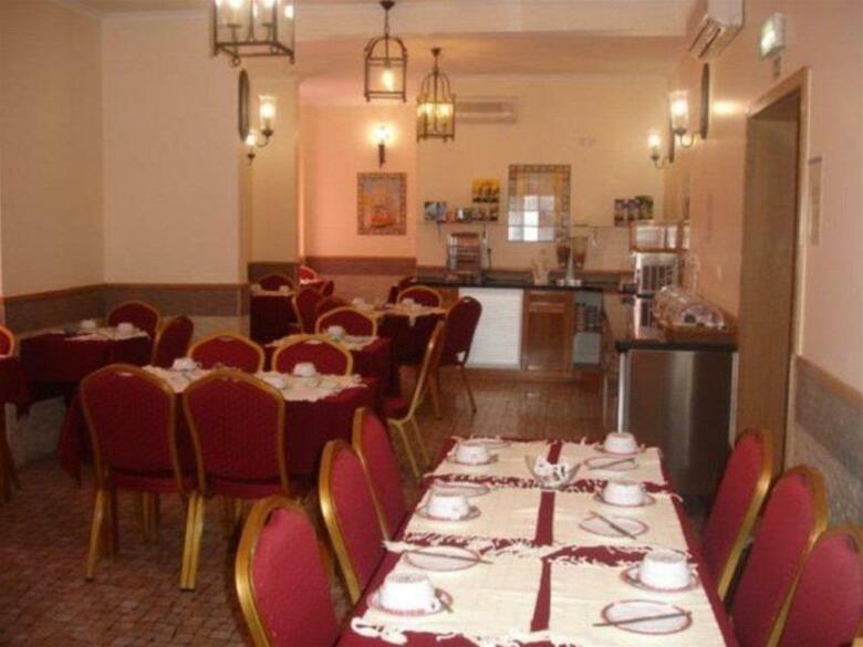 Hotel Pensao Alcobia