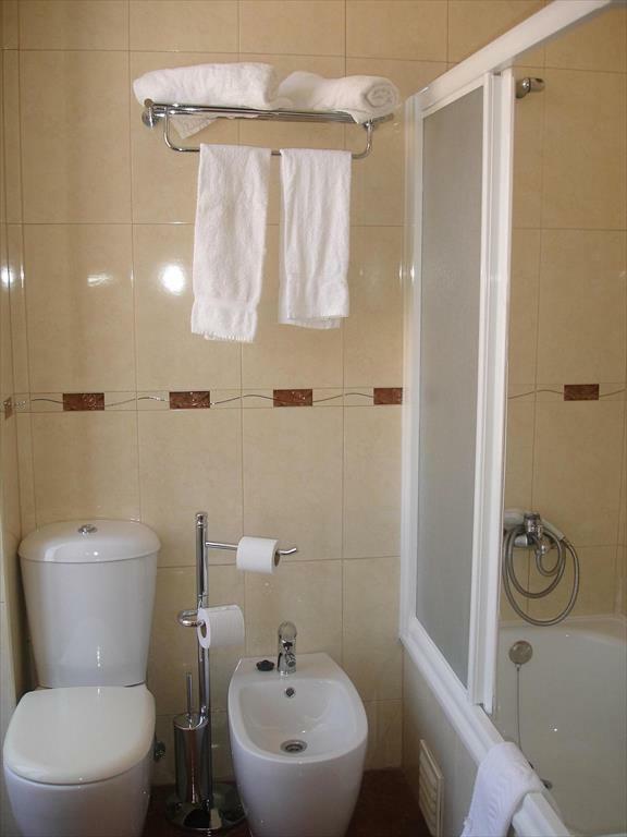 Hotel Pensao Alcobia