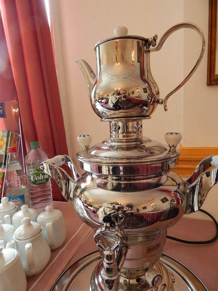 Montree Hotel