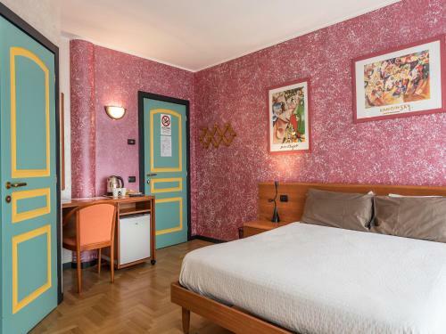 Hostal Mini Hotel Wine & Dreams