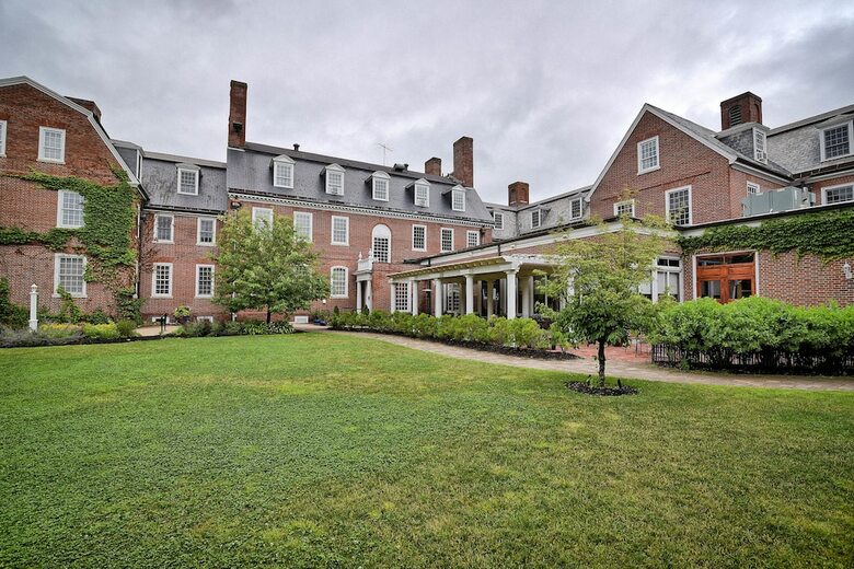 Hotel Exeter Inn