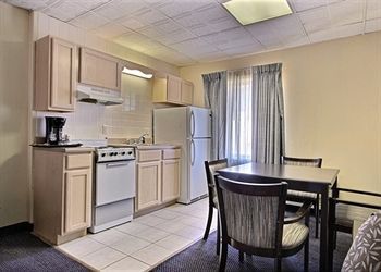 Hotel Quality Inn & Suites Millville Vineland