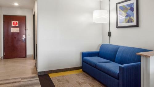 Holiday Inn Express Hotel & Suites Newton Sparta