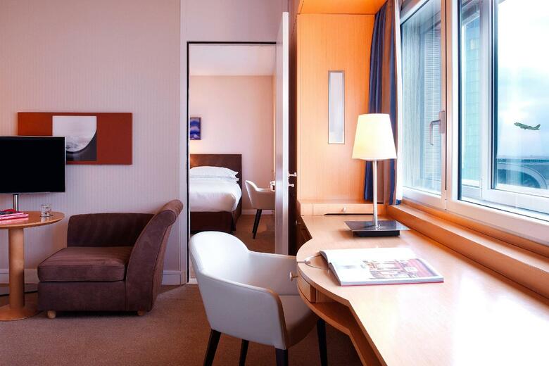 Sheraton Paris Airport Hotel Terminal