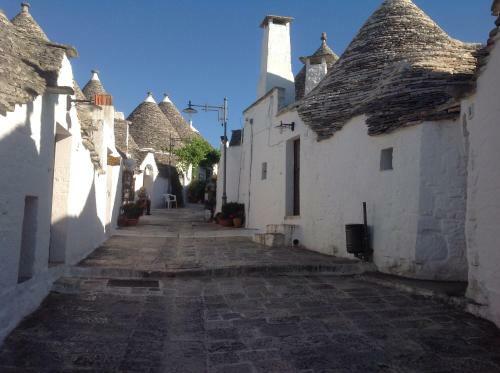Hostal Tipico Resort In Trulli