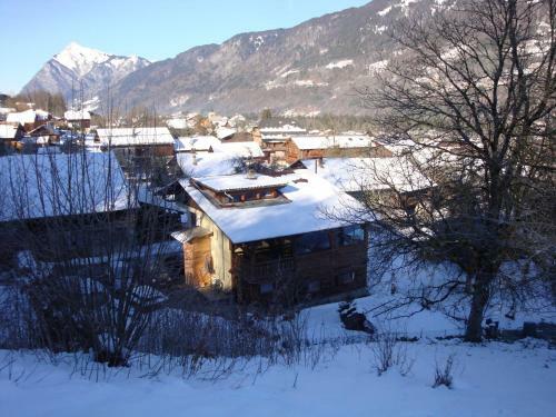 Bed & Breakfast Chambres D'h�tes Chalet De La Source