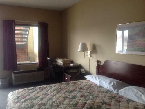 Hotel Highway Inn