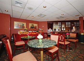 Hotel Days Inn At Woodbury