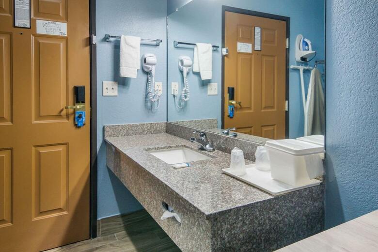 Hotel Rodeway Inn Carrollton