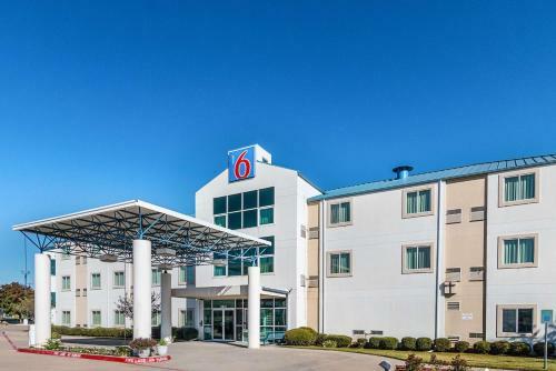 Motel 6 Fort Worth - Benbrook