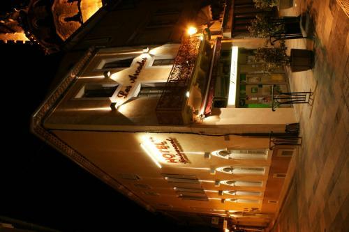 Hotel Les Arcades