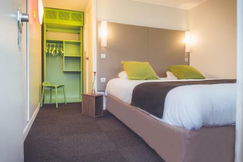 Hotel Campanile Laval Ouest