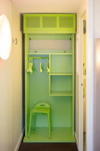 Hotel Campanile Laval Ouest