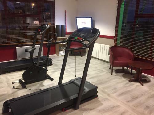 Hotel Campanile Laval Ouest