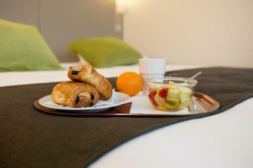 Hotel Campanile Laval Ouest