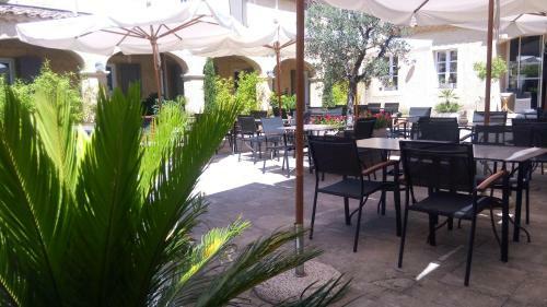 Hotel Le Fabian Des Baux