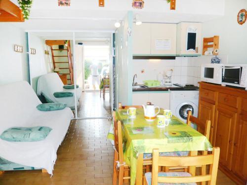 Holiday Home Santa Marina I Saint Pierre La Mer