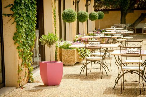 Hotel Cot� Ventoux