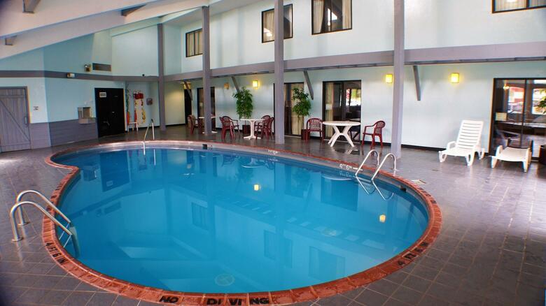 Hotel Pictured Rocks Inn And Suites