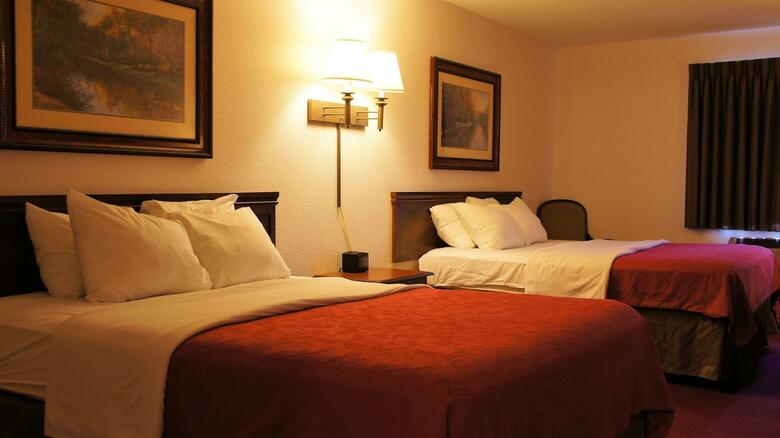 Hotel Pictured Rocks Inn And Suites