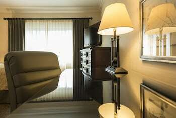 Hotel Ayres Suites Diamond Bar