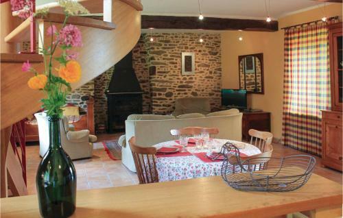 Holiday Home Nanthiat L-693