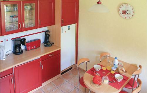Holiday Home Nanthiat L-693