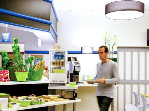 Hotel Ibis Budget Saint Christol Les Al�s