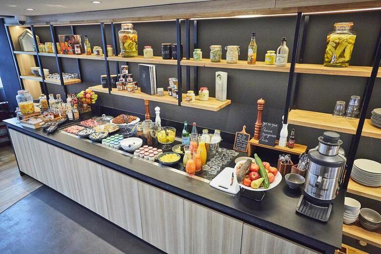 Hotel Kyriad Prestige Le Bourget - Aeroport
