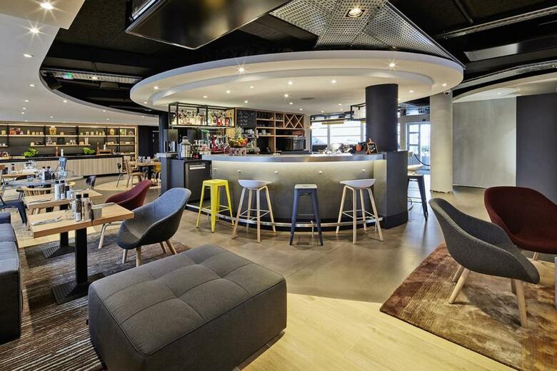 Hotel Kyriad Prestige Le Bourget - Aeroport