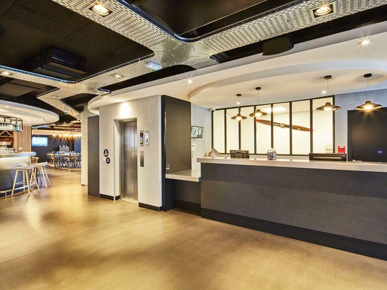 Hotel Kyriad Prestige Le Bourget - Aeroport