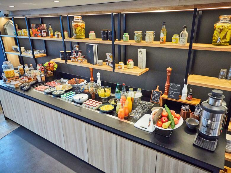 Hotel Kyriad Prestige Le Bourget - Aeroport