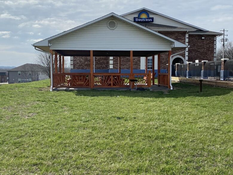 Hotel Days Inn Perryville